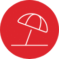 Rotes Icon mit weißem Sonnenschirm. Symbolisiert Erholung und Entspannung. Dienstleistungen von Schröter GmbH.